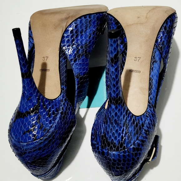 Alexander Wang Blue Snakeskin shoes - Picture 5 of 6